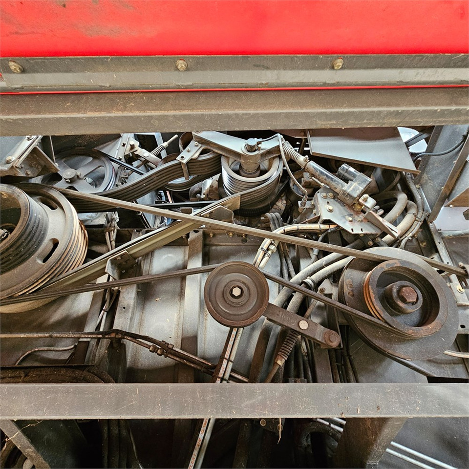 Cosechadora Massey Ferguson Centora 7282: foto 34