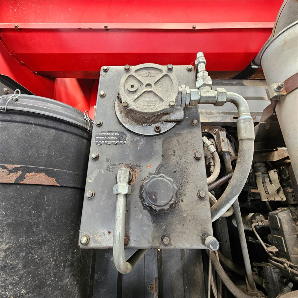 Cosechadora Massey Ferguson Centora 7282: foto 48