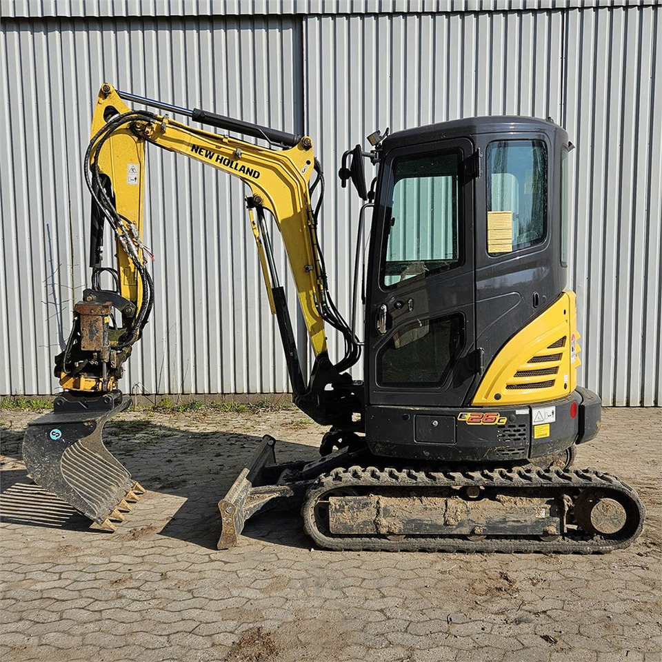 New Holland E26C - Miniexcavadora: foto 1 New Holland E26C - Miniexcavadora: foto 1