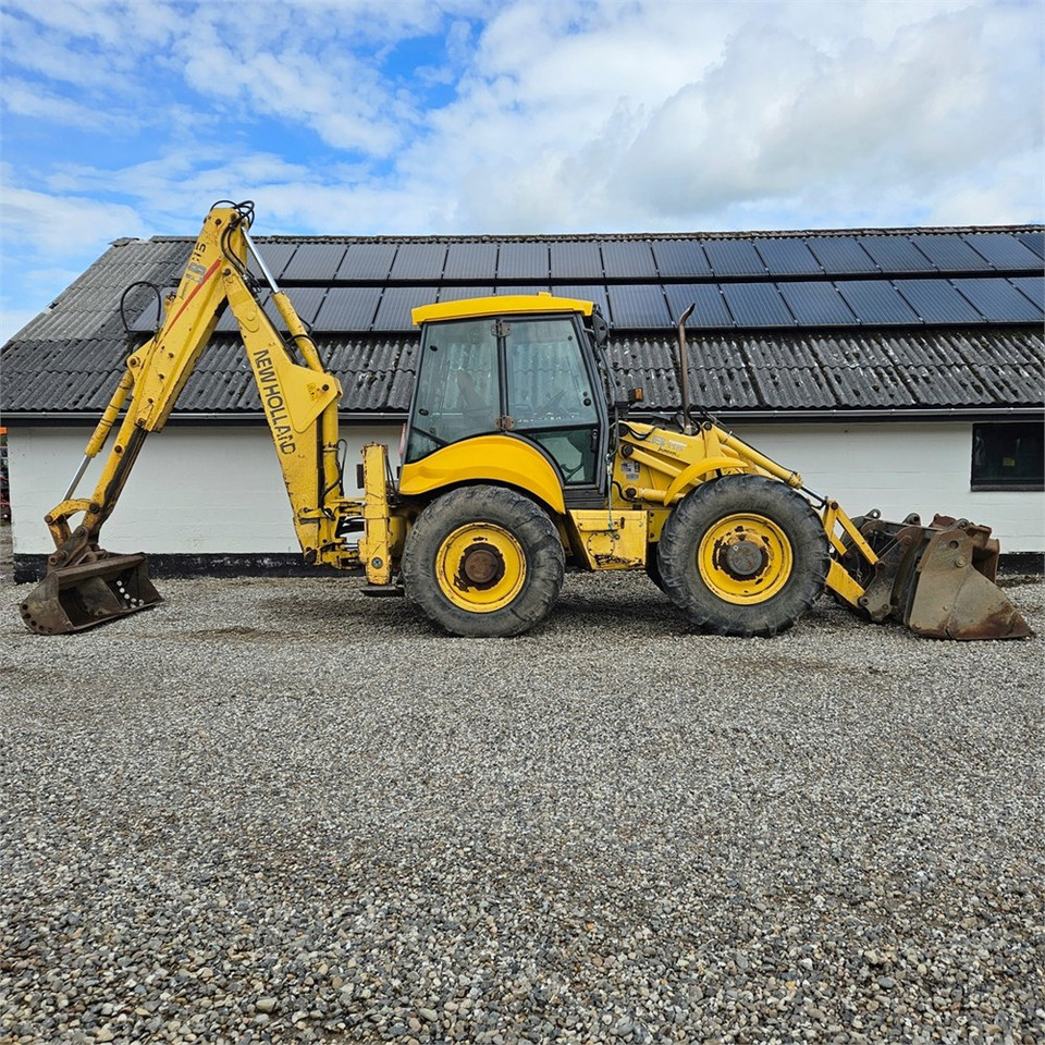 New Holland LB115-4PS - Retroexcavadora: foto 2 New Holland LB115-4PS - Retroexcavadora: foto 2