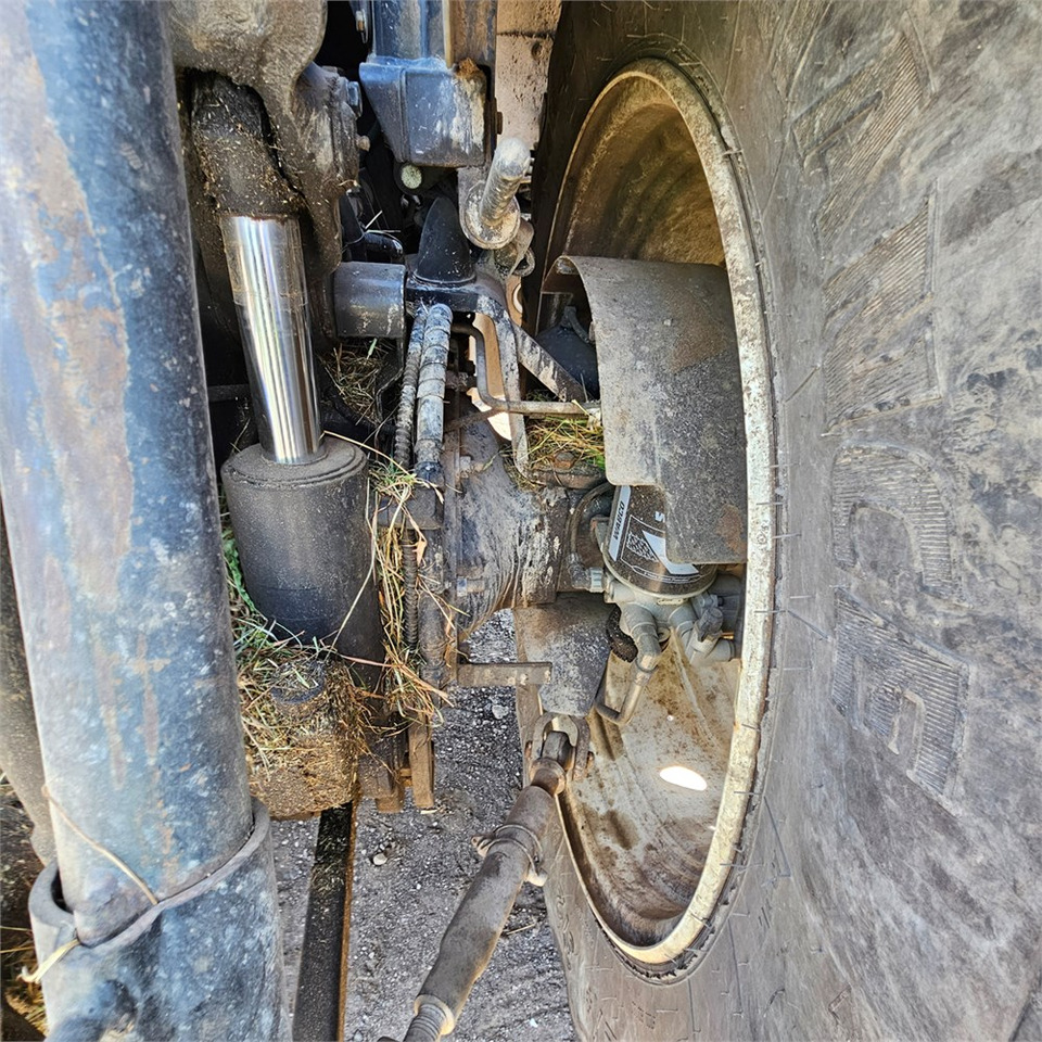 Tractor New Holland T7.235 Power Command: foto 40