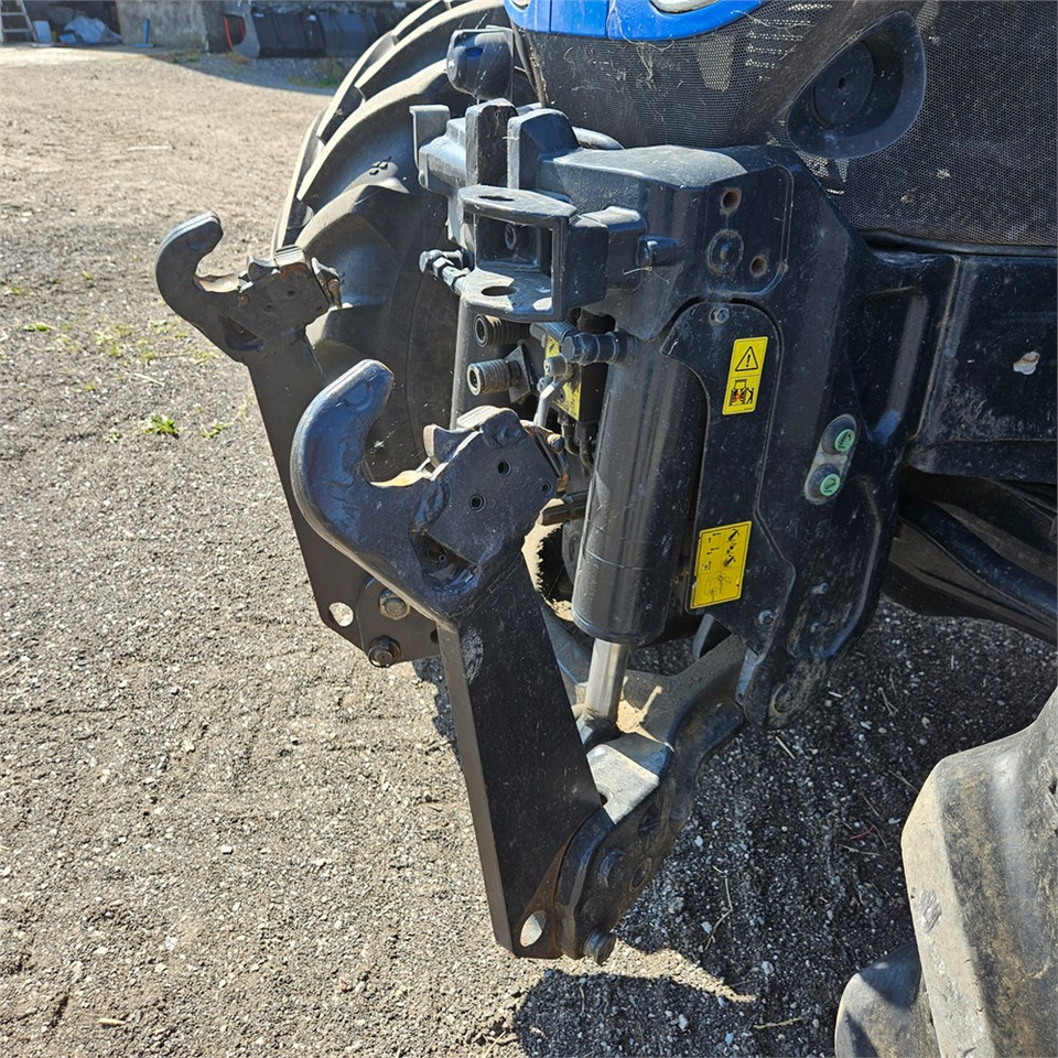 Tractor New Holland T7.235 Power Command: foto 30