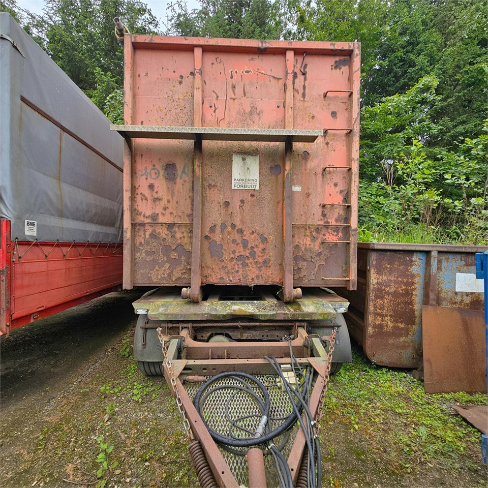 MTDK P324 - Remolque: foto 2 MTDK P324 - Remolque: foto 2