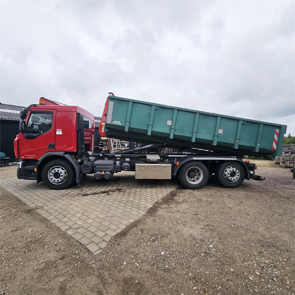 Renault D 26 Wide - Camión multibasculante: foto 3 Renault D 26 Wide - Camión multibasculante: foto 3