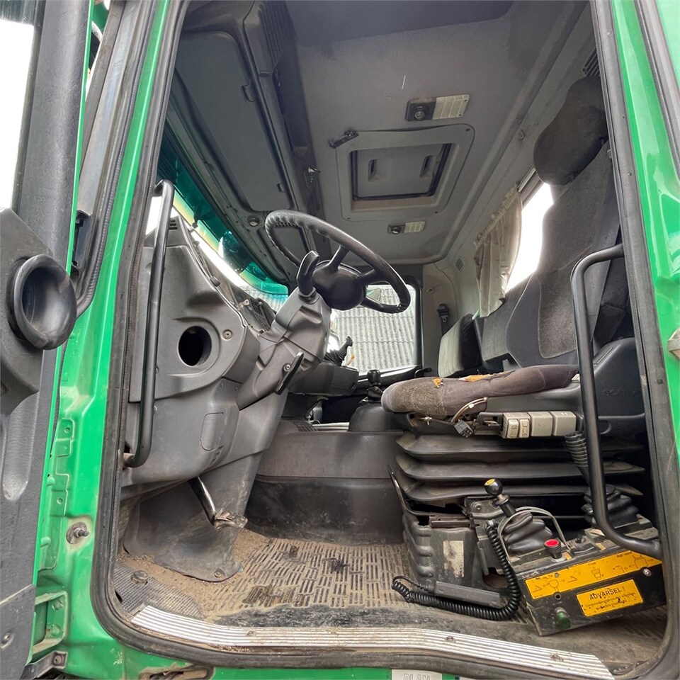 Camión caja abierta Scania 124G: foto 17