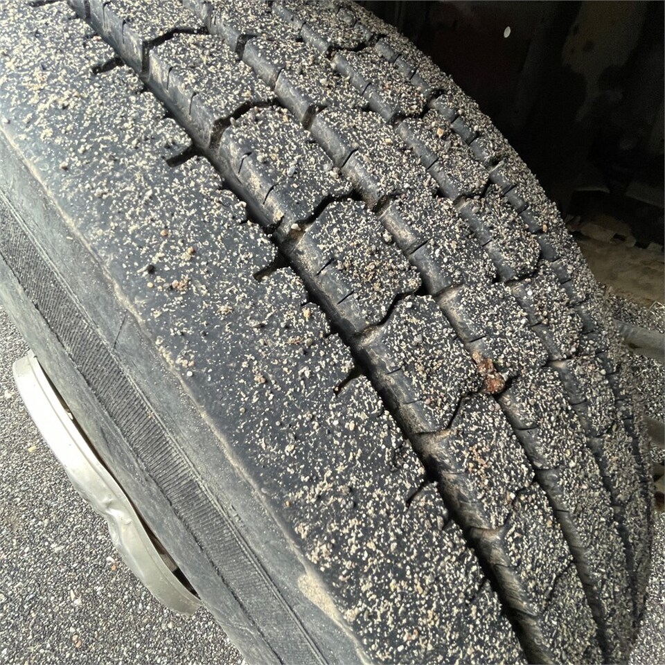 Camión caja abierta Scania 124G: foto 39