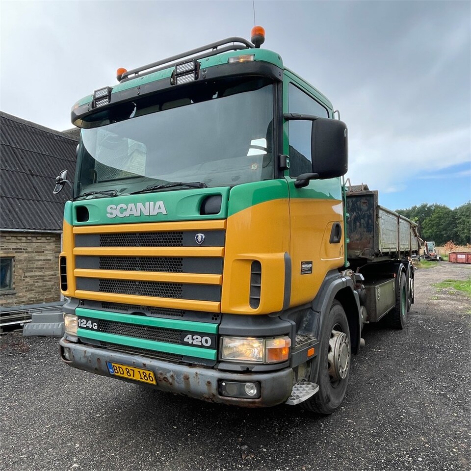 Camión caja abierta Scania 124G: foto 6