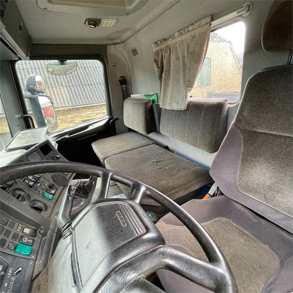 Camión caja abierta Scania 124G: foto 20