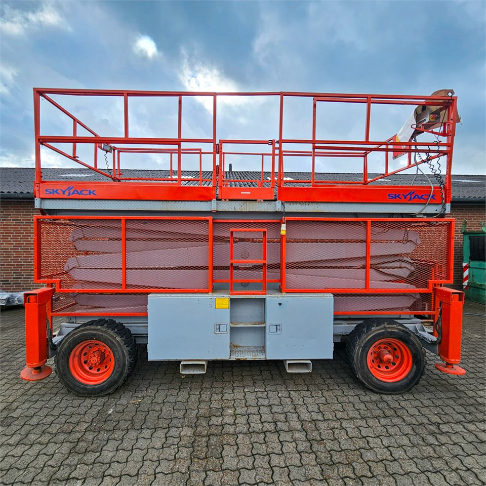 Skyjack SJ9250 - Plataforma de tijeras: foto 4 Skyjack SJ9250 - Plataforma de tijeras: foto 4