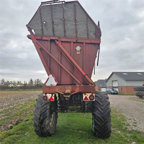 TIM 441 - 803 - Remolque volquete agrícola: foto 4 TIM 441 - 803 - Remolque volquete agrícola: foto 4