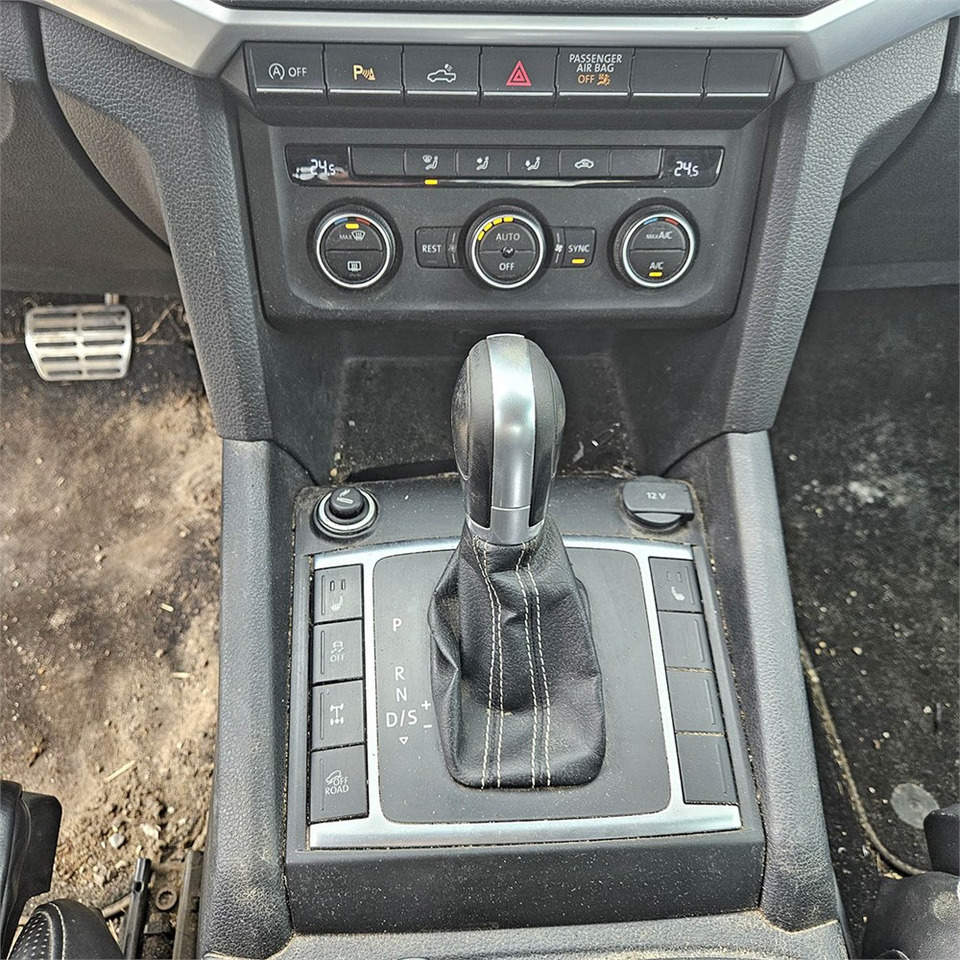 Pick-up VW Amarok Aventura: foto 14