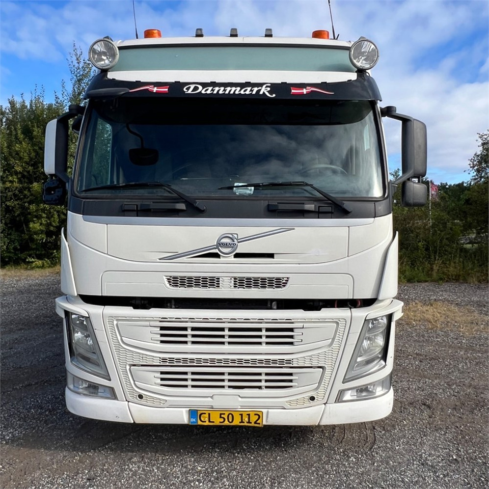 Camión caja abierta, Camión grúa Volvo FM 8x4 500: foto 15