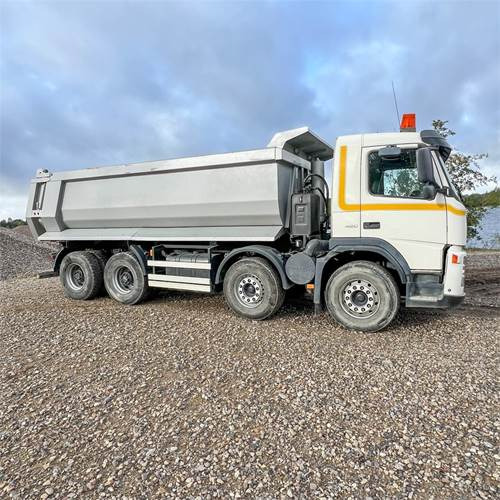 Camión volquete Volvo FM12 460: foto 16