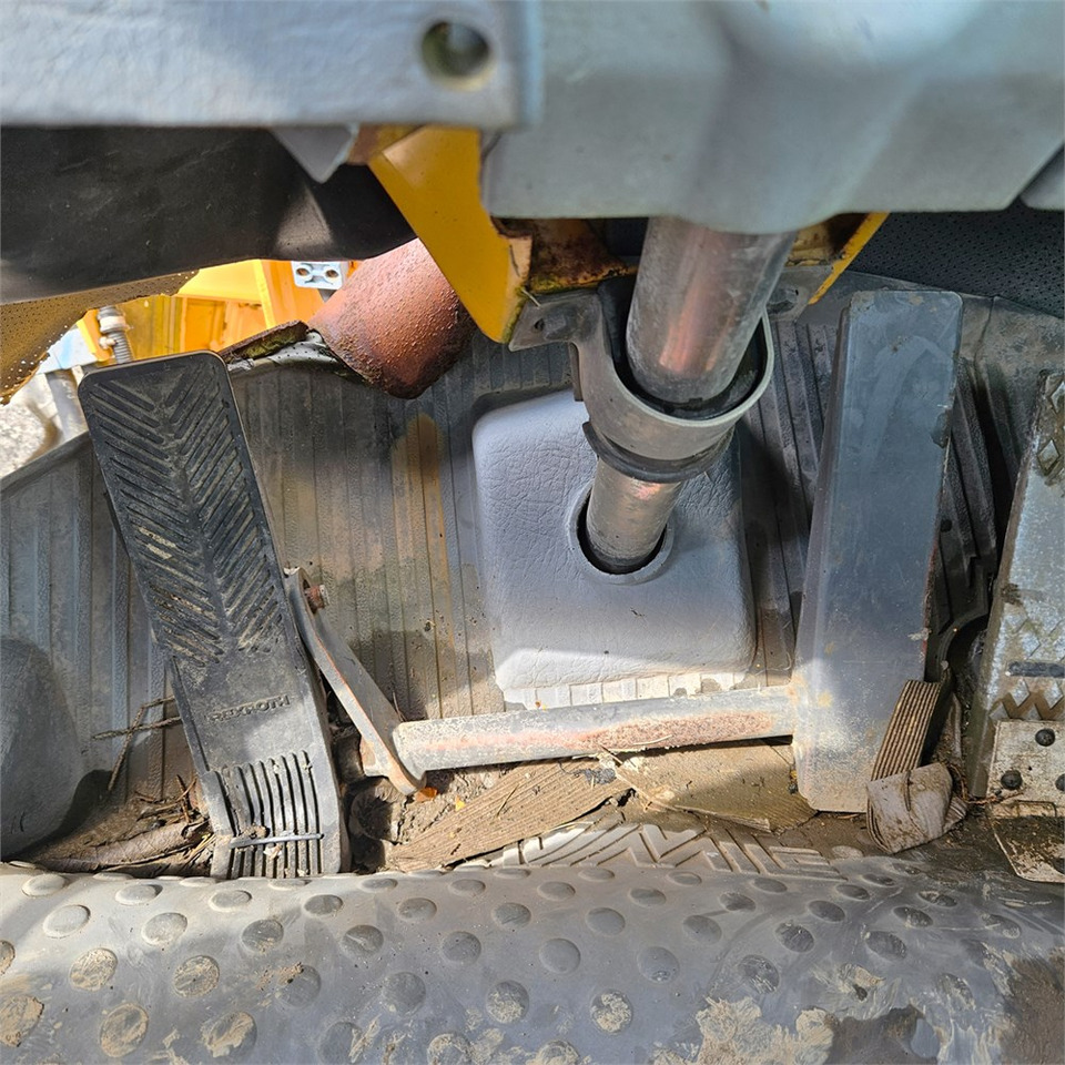 Cargadora de ruedas Volvo L50 C: foto 17 Cargadora de ruedas Volvo L50 C: foto 17