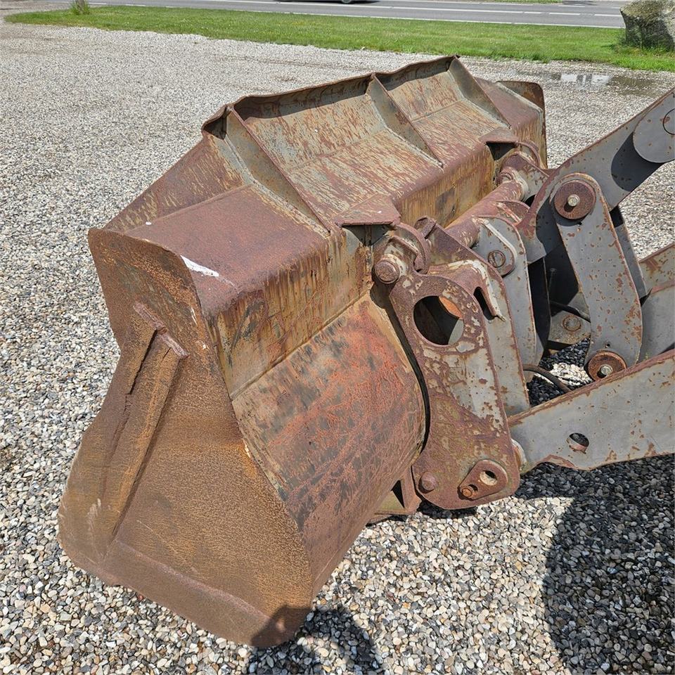 Cargadora de ruedas Volvo L50 C: foto 26 Cargadora de ruedas Volvo L50 C: foto 26