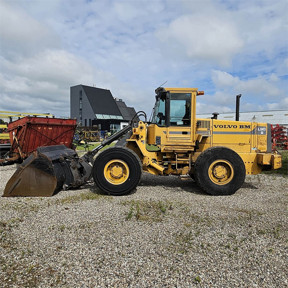 Volvo L90 B - Cargadora de ruedas: foto 4 Volvo L90 B - Cargadora de ruedas: foto 4