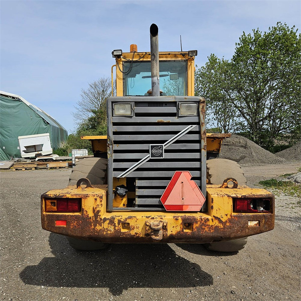 Volvo L90C - Cargadora de ruedas: foto 4 Volvo L90C - Cargadora de ruedas: foto 4