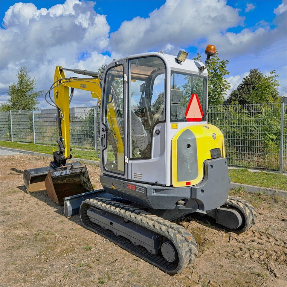 Wacker Neuson 38 Z3 - Miniexcavadora: foto 1 Wacker Neuson 38 Z3 - Miniexcavadora: foto 1