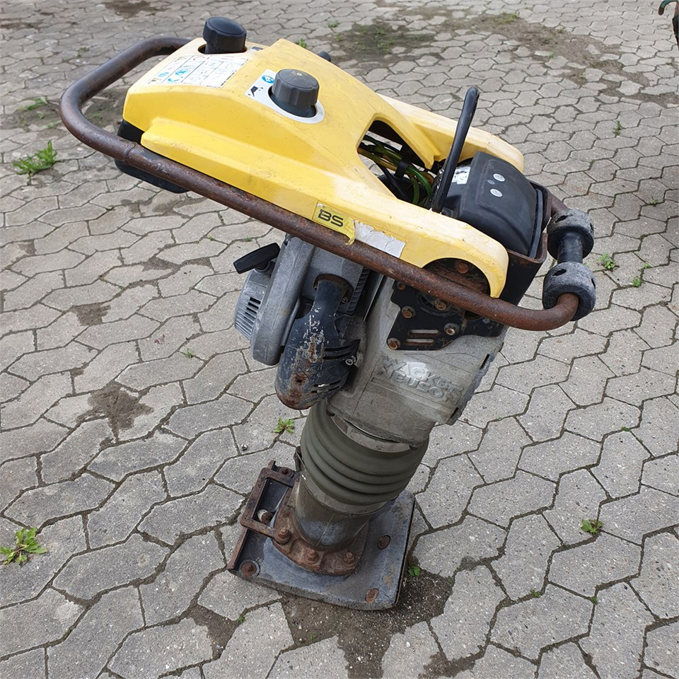 Wacker Neuson BS60-2i - Vibroapisonador: foto 4 Wacker Neuson BS60-2i - Vibroapisonador: foto 4