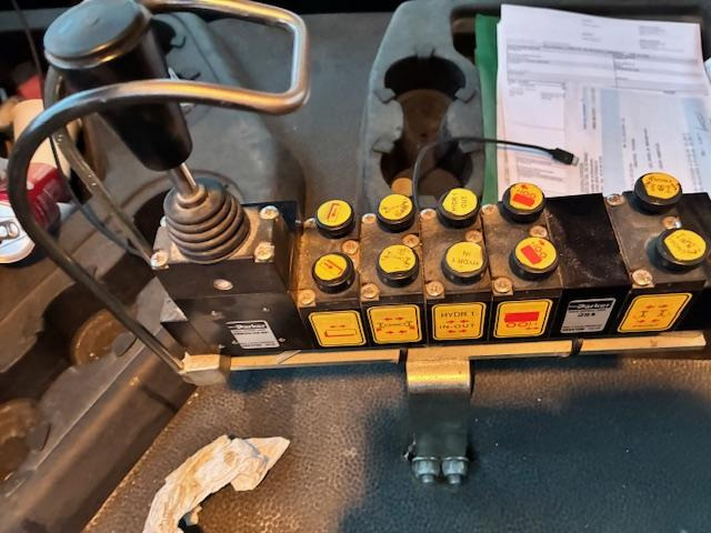 Camión multibasculante Mercedes ACTROS 2546: foto 8 Camión multibasculante Mercedes ACTROS 2546: foto 8