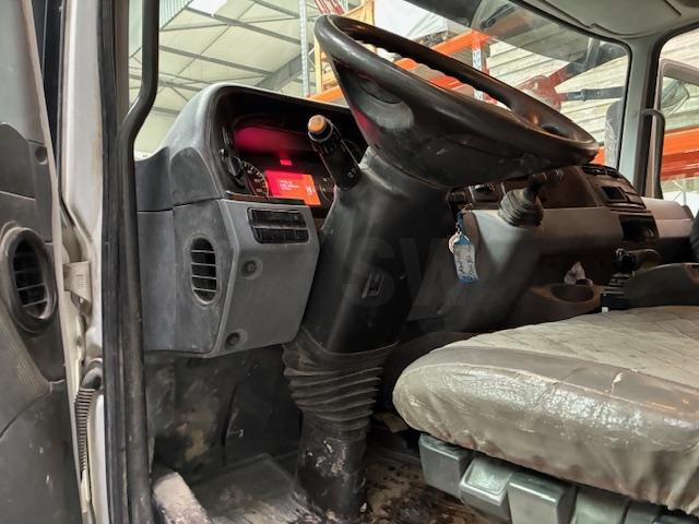 Camión multibasculante Mercedes ACTROS 4141: foto 8 Camión multibasculante Mercedes ACTROS 4141: foto 8