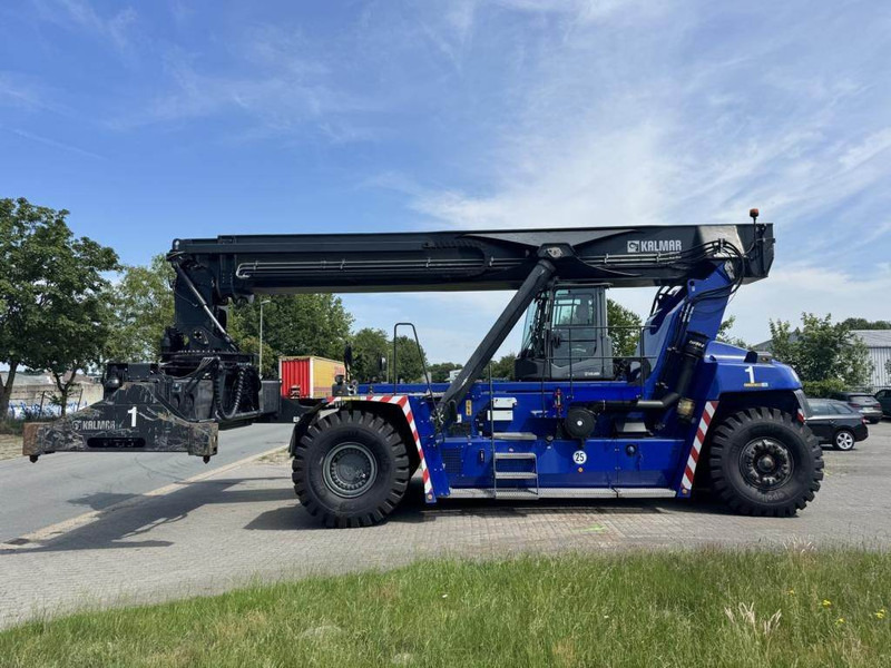 Kalmar DRG420-60S5 - Reach stacker: foto 1 Kalmar DRG420-60S5 - Reach stacker: foto 1