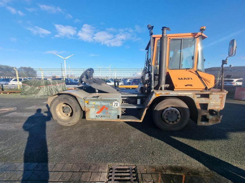 Mafi MT36 4x4DL - Tractor industrial: foto 2 Mafi MT36 4x4DL - Tractor industrial: foto 2