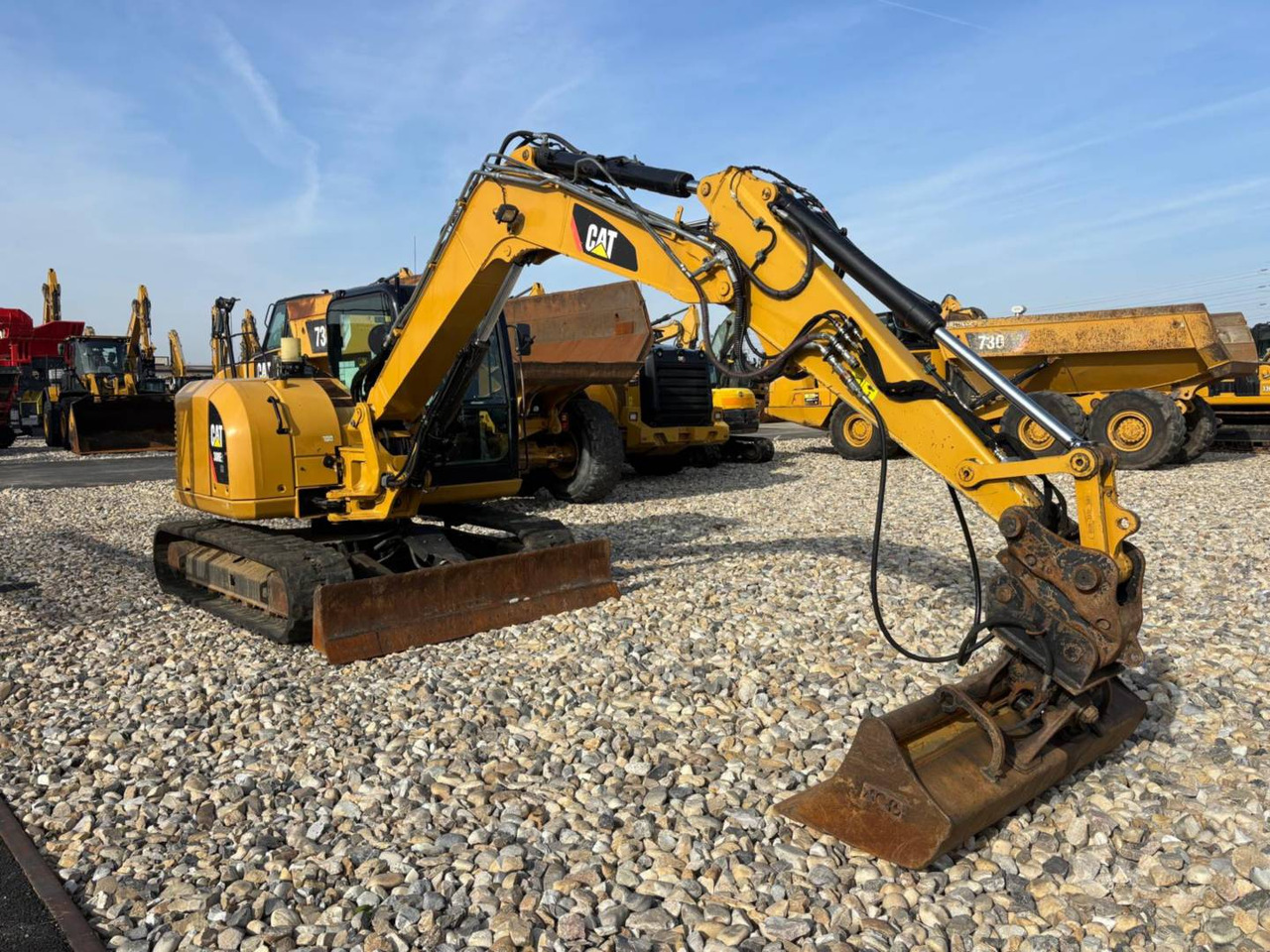 Excavadora de cadenas CAT 308E2 CR: foto 1