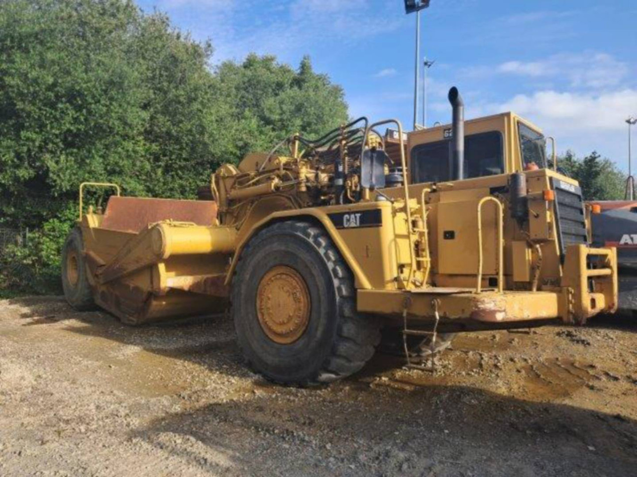 CAT 621F - Mototraílla: foto 2 CAT 621F - Mototraílla: foto 2