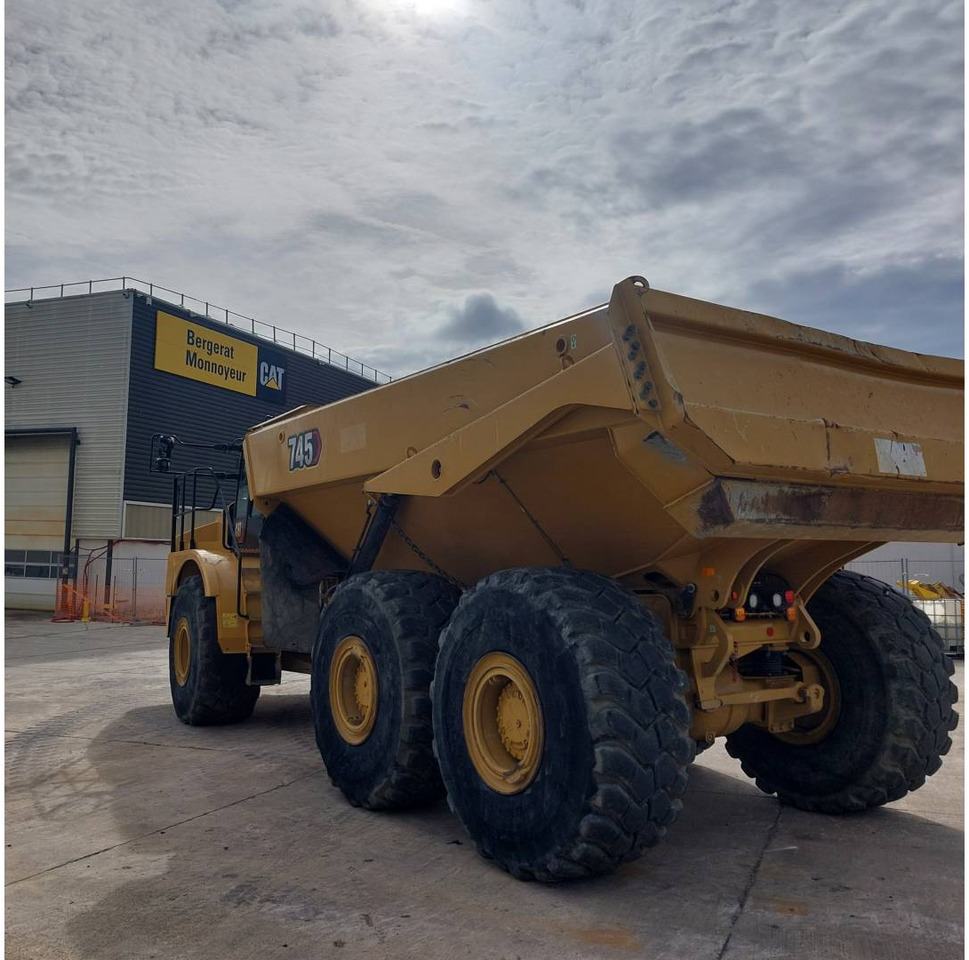 Dúmper articulado CAT 745: foto 10