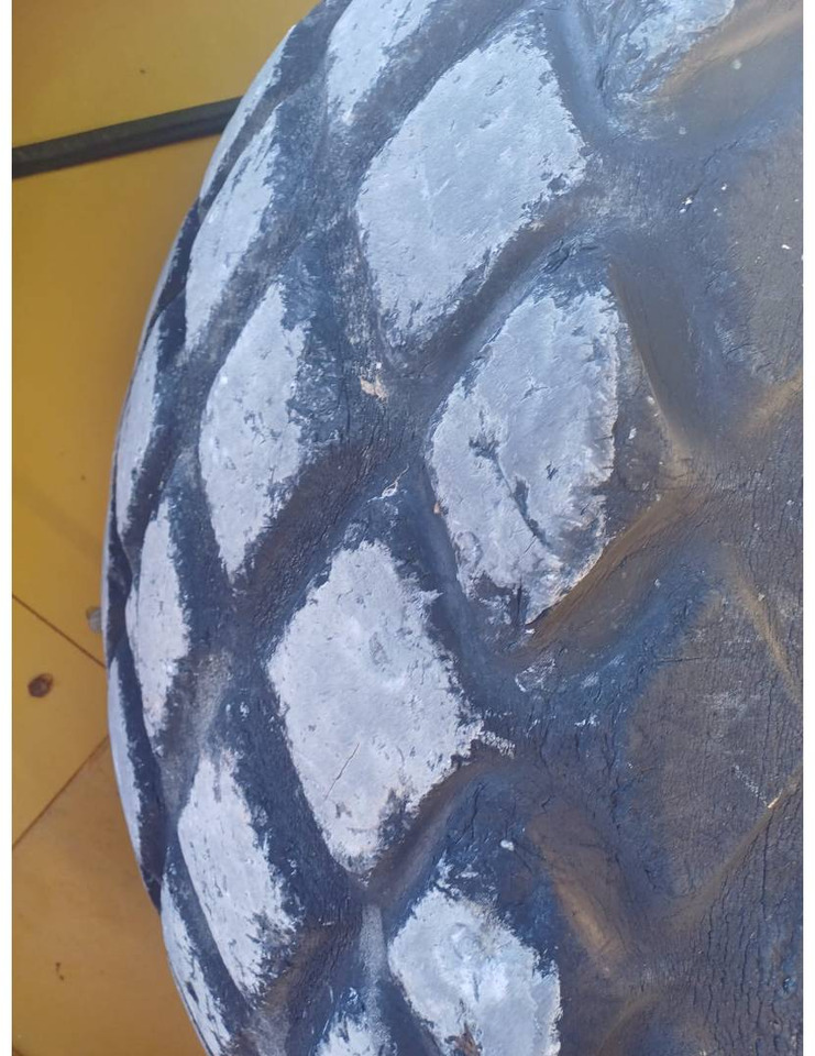 Compactador CAT CS573E: foto 11