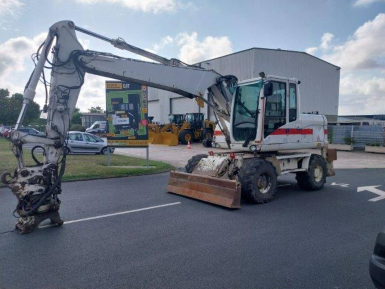 CAT M313D - Excavadora de ruedas: foto 1 CAT M313D - Excavadora de ruedas: foto 1