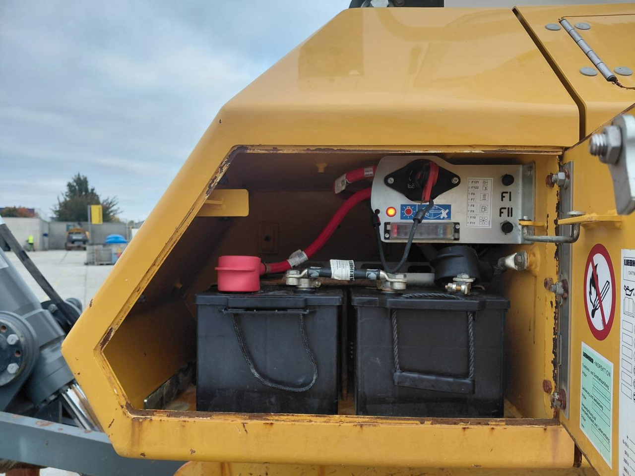 Bulldozer LIEBHERR PR736 05LGP: foto 16