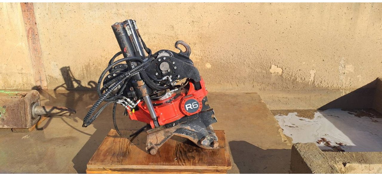 ROTOTILT R6/ROTOTILT/CW40S - Rotor basculante: foto 1 ROTOTILT R6/ROTOTILT/CW40S - Rotor basculante: foto 1