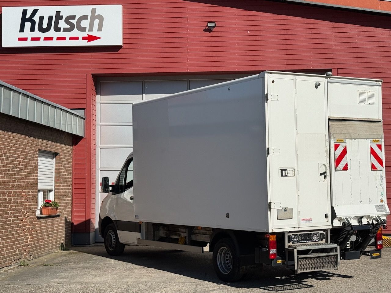 Mercedes-Benz Sprinter III Koffer 514 CDI Ladebordwand - Furgoneta caja cerrada: foto 2 Mercedes-Benz Sprinter III Koffer 514 CDI Ladebordwand - Furgoneta caja cerrada: foto 2