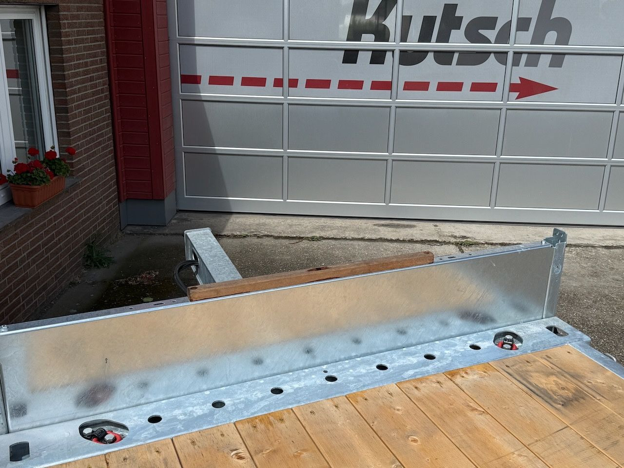 Müller-Mitteltal ETÜTAR 14,4 Tieflader, LED, Runduml. RDÜ - Remolque caja abierta: foto 3 Müller-Mitteltal ETÜTAR 14,4 Tieflader, LED, Runduml. RDÜ - Remolque caja abierta: foto 3