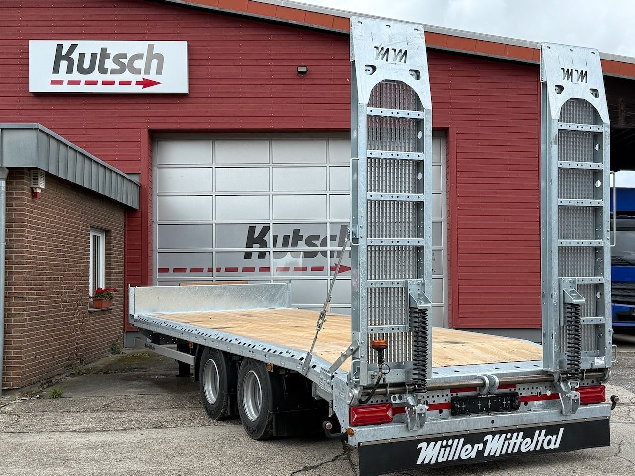 Müller-Mitteltal ETÜTAR 14,4 Tieflader, LED, Runduml. RDÜ - Remolque caja abierta: foto 1 Müller-Mitteltal ETÜTAR 14,4 Tieflader, LED, Runduml. RDÜ - Remolque caja abierta: foto 1