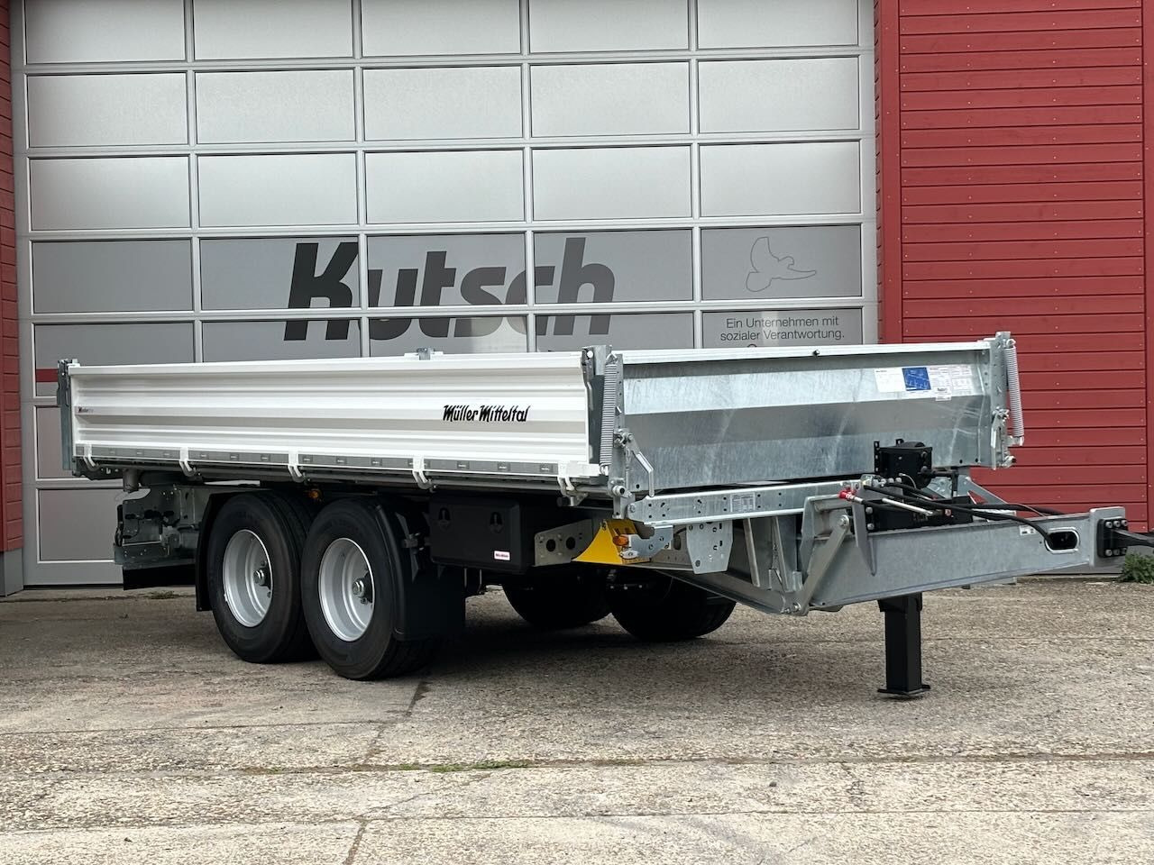 Müller-Mitteltal KA-TA-R 11,9/024 Breitreifen, Alu-Rampen, LED - Remolque volquete: foto 5 Müller-Mitteltal KA-TA-R 11,9/024 Breitreifen, Alu-Rampen, LED - Remolque volquete: foto 5
