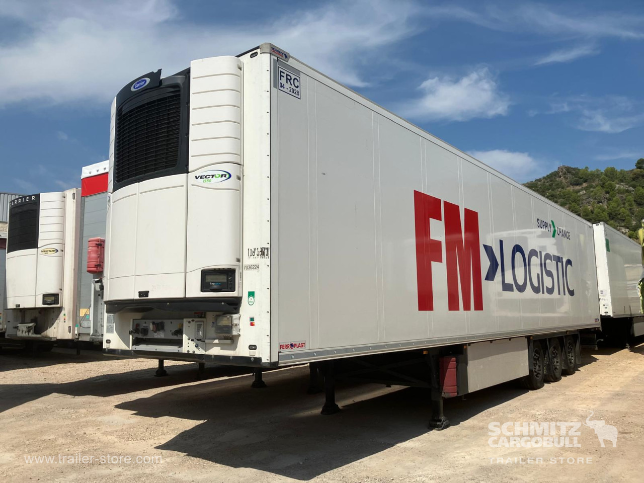 SCHMITZ Semiremolque Frigo Standard Double deck - Semirremolque isotérmico: foto 1 SCHMITZ Semiremolque Frigo Standard Double deck - Semirremolque isotérmico: foto 1