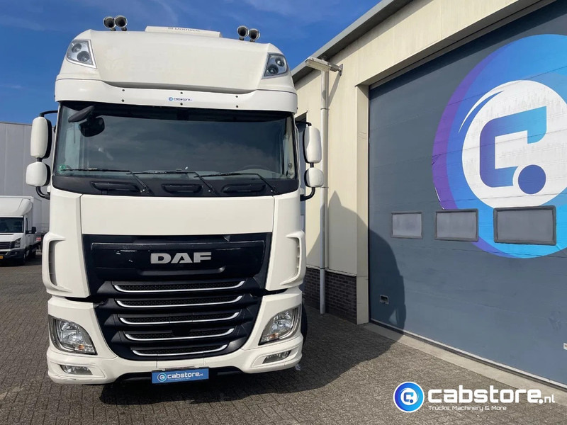 DAF XF 460 FT Euro 6 - SSC - Year 2017 - Cabeza tractora: foto 5 DAF XF 460 FT Euro 6 - SSC - Year 2017 - Cabeza tractora: foto 5