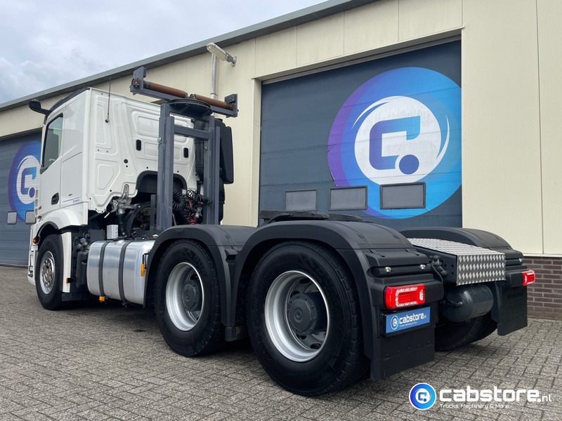 Mercedes-Benz Actros 3363 6x4 SLT Euro 6 3363 6x4 SLT Euro 6 - Zwaartransport - Heavy Load - Schwertransporte - 140 Ton - Year 2024 - Km 35.788 !! - Turbo Retarder Clutch - LIKE NEW !! - Cabeza tractora: foto 3 Mercedes-Benz Actros 3363 6x4 SLT Euro 6 3363 6x4 SLT Euro 6 - Zwaartransport - Heavy Load - Schwertransporte - 140 Ton - Year 2024 - Km 35.788 !! - Turbo Retarder Clutch - LIKE NEW !! - Cabeza tractora: foto 3