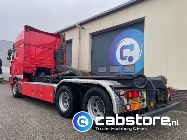 DAF XF 105 .460 FAS Euro 5 - 25 ton's Haakarmsysteem - Hooklift - Abrolkipper - Year 2006 - ANALOG TACHO - Camión multibasculante: foto 4 DAF XF 105 .460 FAS Euro 5 - 25 ton's Haakarmsysteem - Hooklift - Abrolkipper - Year 2006 - ANALOG TACHO - Camión multibasculante: foto 4