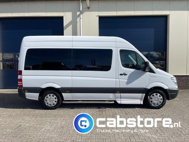 Mercedes-Benz SPRINTER 211 CDI - L2/H2- Automatische versnellingsbak - 9 Persoons - Bouwjaar 2009 - APK tot 17-01-2026 ! - Side bars - Privacy glas - Airco - Minibús, Furgoneta de pasajeros: foto 5 Mercedes-Benz SPRINTER 211 CDI - L2/H2- Automatische versnellingsbak - 9 Persoons - Bouwjaar 2009 - APK tot 17-01-2026 ! - Side bars - Privacy glas - Airco - Minibús, Furgoneta de pasajeros: foto 5