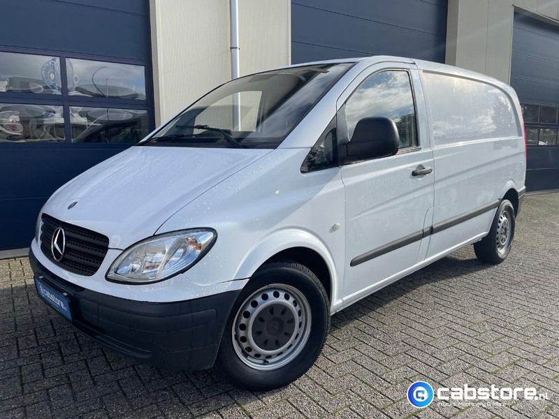 Mercedes-Benz Vito 109 CDI Panal Van - Gesloten bestelwagen -  Bouwjaar 2006 - Trekhaak - Furgoneta pequeña: foto 2 Mercedes-Benz Vito 109 CDI Panal Van - Gesloten bestelwagen -  Bouwjaar 2006 - Trekhaak - Furgoneta pequeña: foto 2