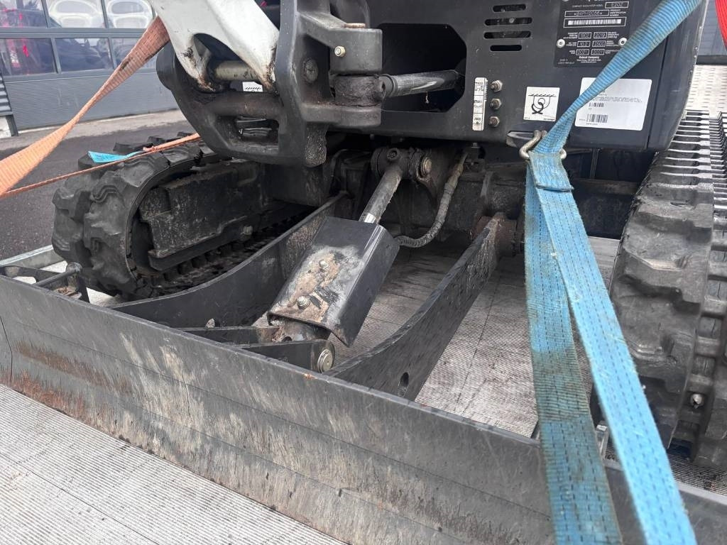 Bobcat E20Z vain 113h ajettu - Miniexcavadora: foto 5 Bobcat E20Z vain 113h ajettu - Miniexcavadora: foto 5