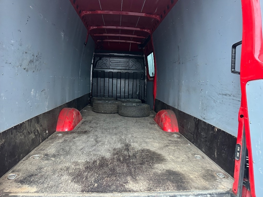 Iveco Daily 35S18A8 16m3  - Furgón: foto 5 Iveco Daily 35S18A8 16m3  - Furgón: foto 5