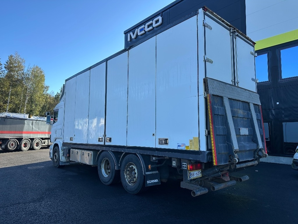 Scania R 420 6x2*4  - Camión caja cerrada: foto 5 Scania R 420 6x2*4  - Camión caja cerrada: foto 5