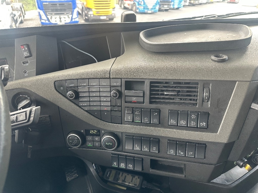 Leasing de Volvo FH13 540 6x2*4  Volvo FH13 540 6x2*4: foto 15 Leasing de Volvo FH13 540 6x2*4  Volvo FH13 540 6x2*4: foto 15