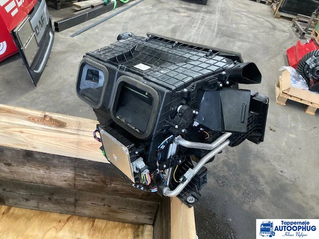 DAF heater – DAF 2302628 - Cabina e interior para Camión: foto 3 DAF heater – DAF 2302628 - Cabina e interior para Camión: foto 3