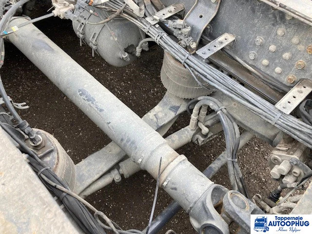 Volvo FH500 TC 8X2 - Camión chasis: foto 4 Volvo FH500 TC 8X2 - Camión chasis: foto 4